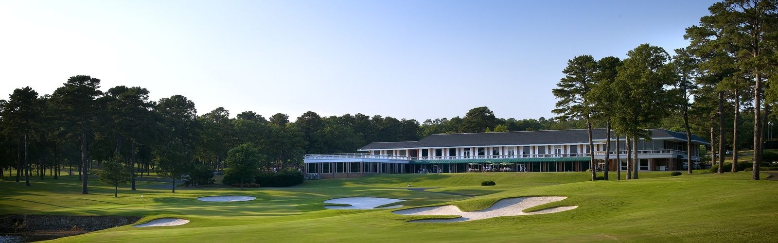 Pleasant Valley Country Club Clubhouse